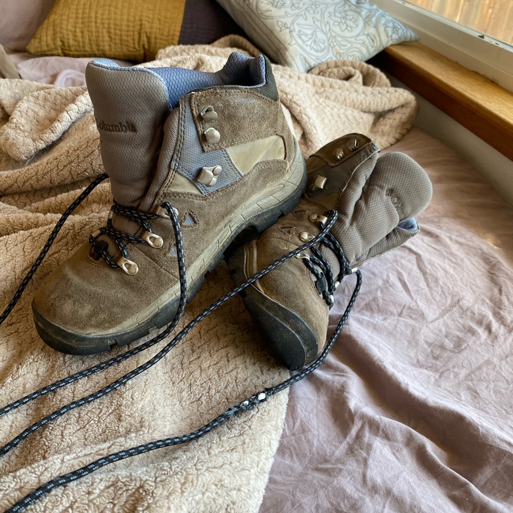 Columbia Hiking boots